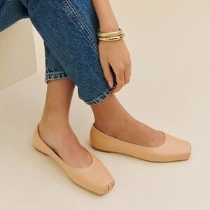 NWOT Reformation Mikayla ballet flats, black, size 8